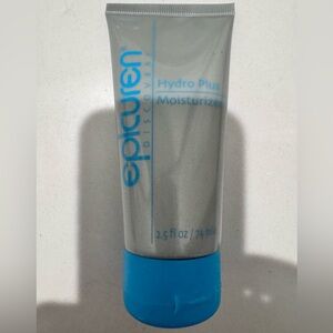 NEW Hydro Plus Moisturizer - Silver and Blue